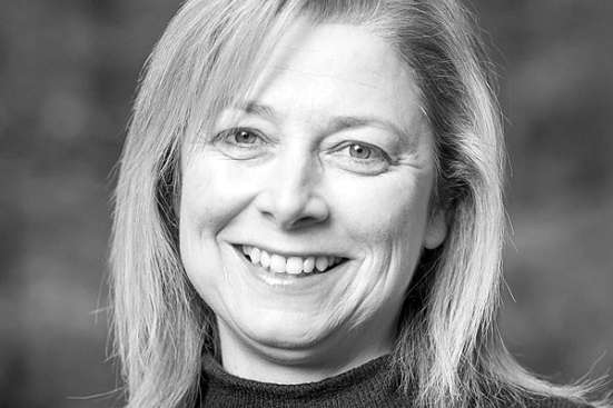 Headshot of Maggie Pearce