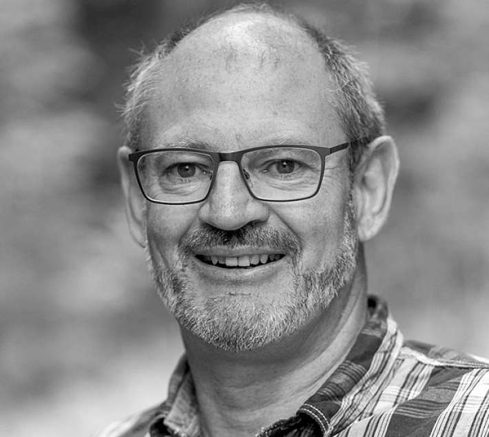Jon Hall headshot