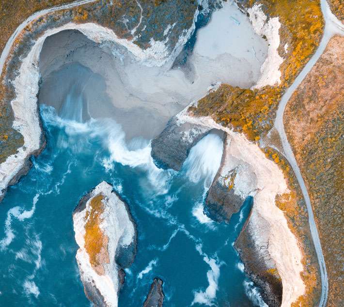 Aerial photo of a beach scene