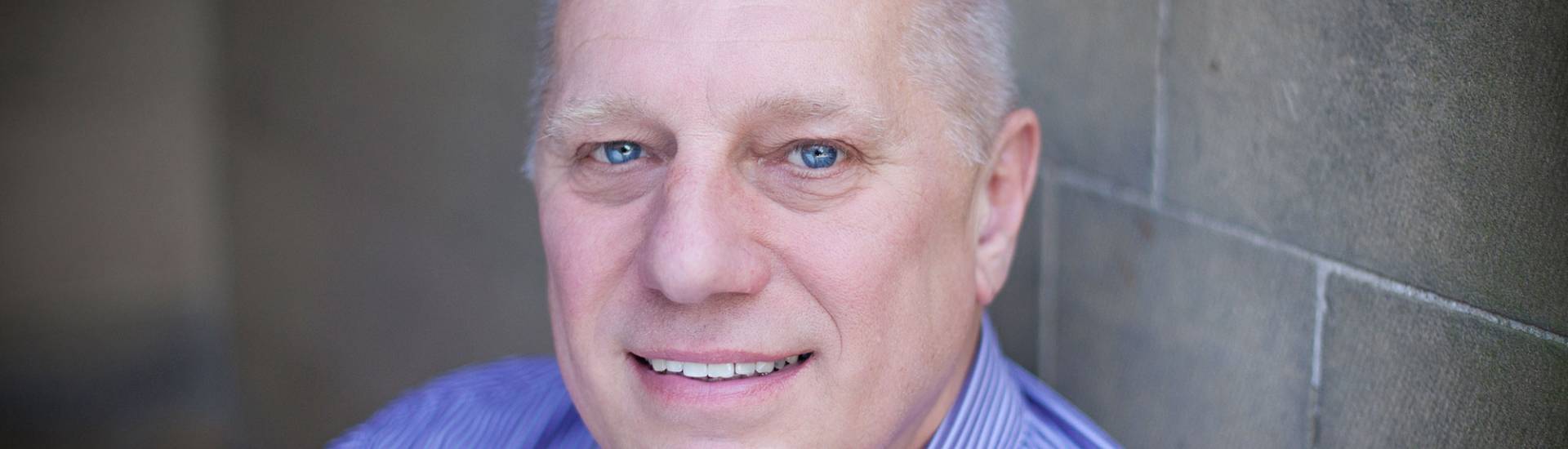 Dave Williams headshot