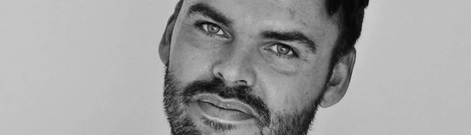 ross hunter headshot